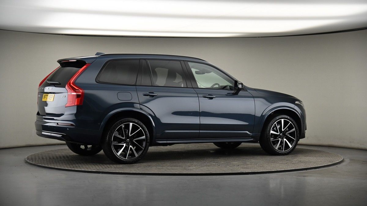 More views of Volvo XC90