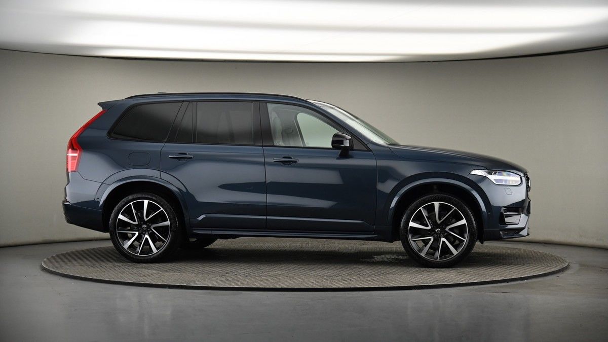 More views of Volvo XC90