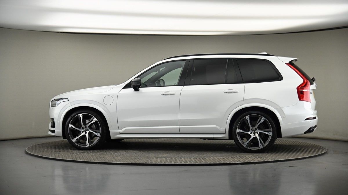 More views of Volvo XC90