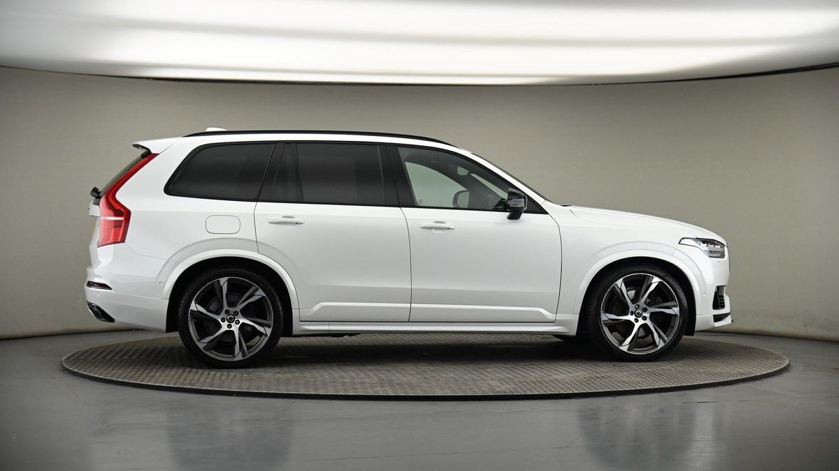 More views of Volvo XC90