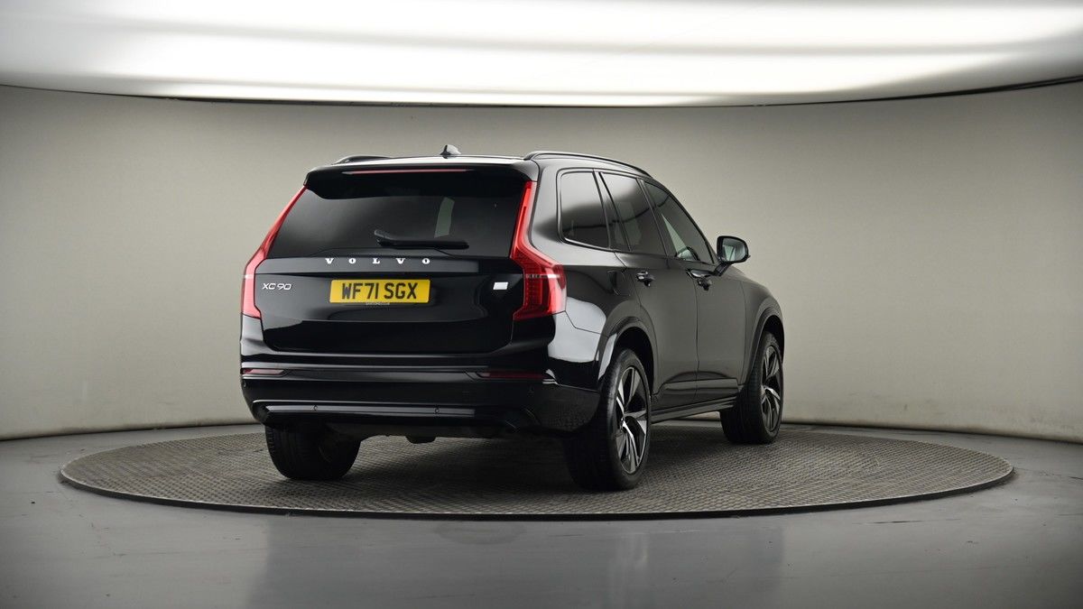 More views of Volvo XC90