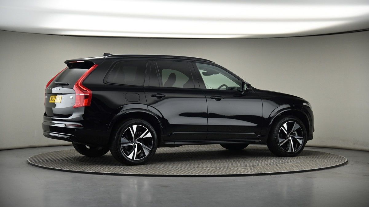 More views of Volvo XC90