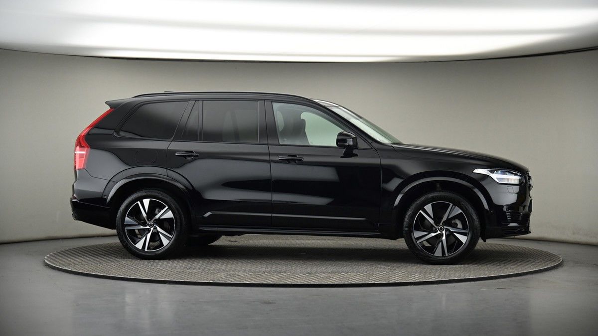 More views of Volvo XC90