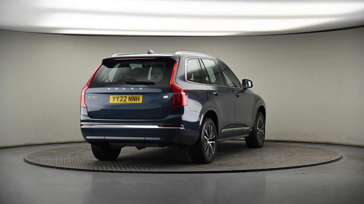 More views of Volvo XC90