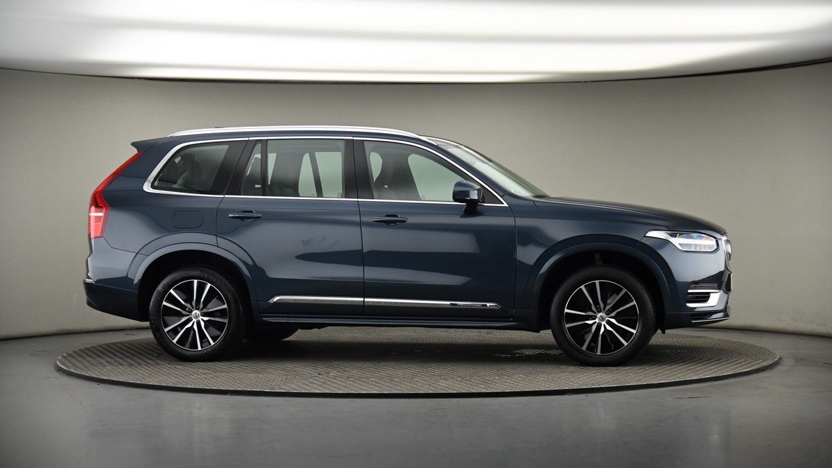 More views of Volvo XC90