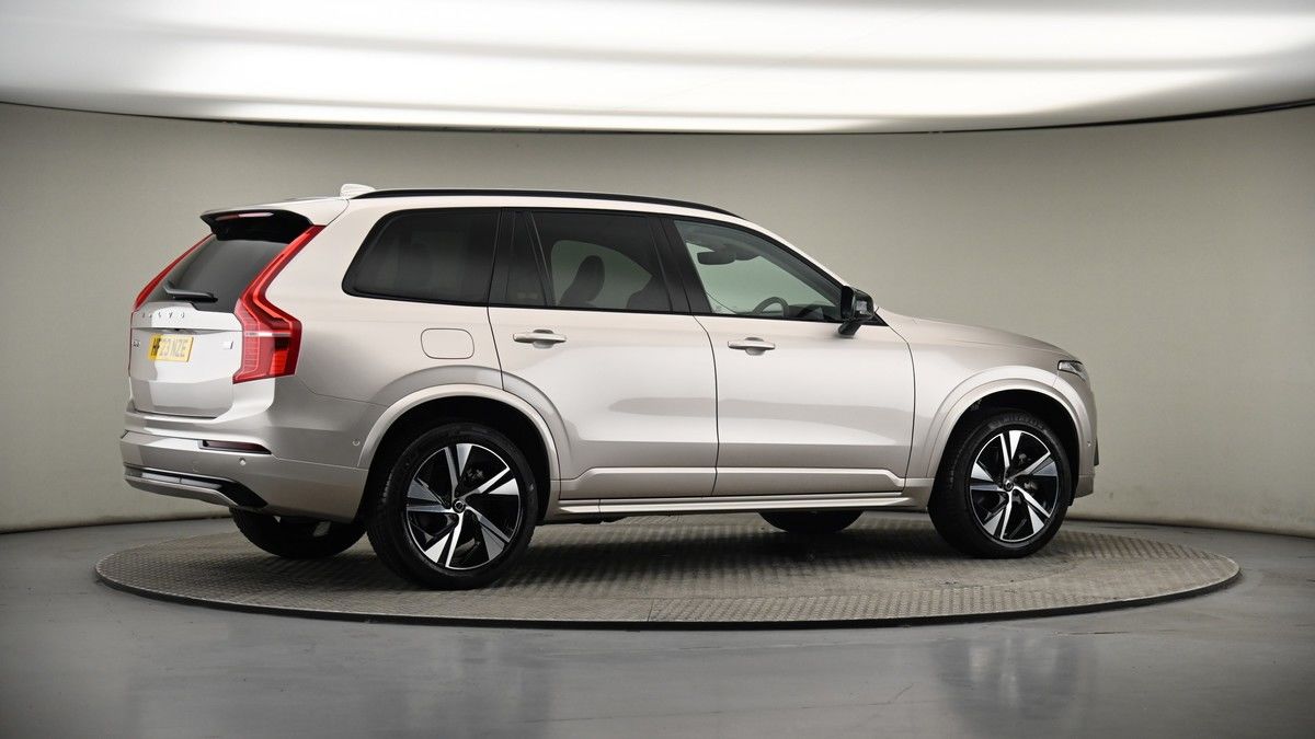 More views of Volvo XC90