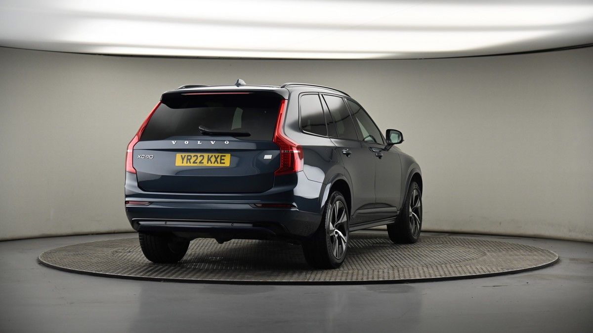 More views of Volvo XC90