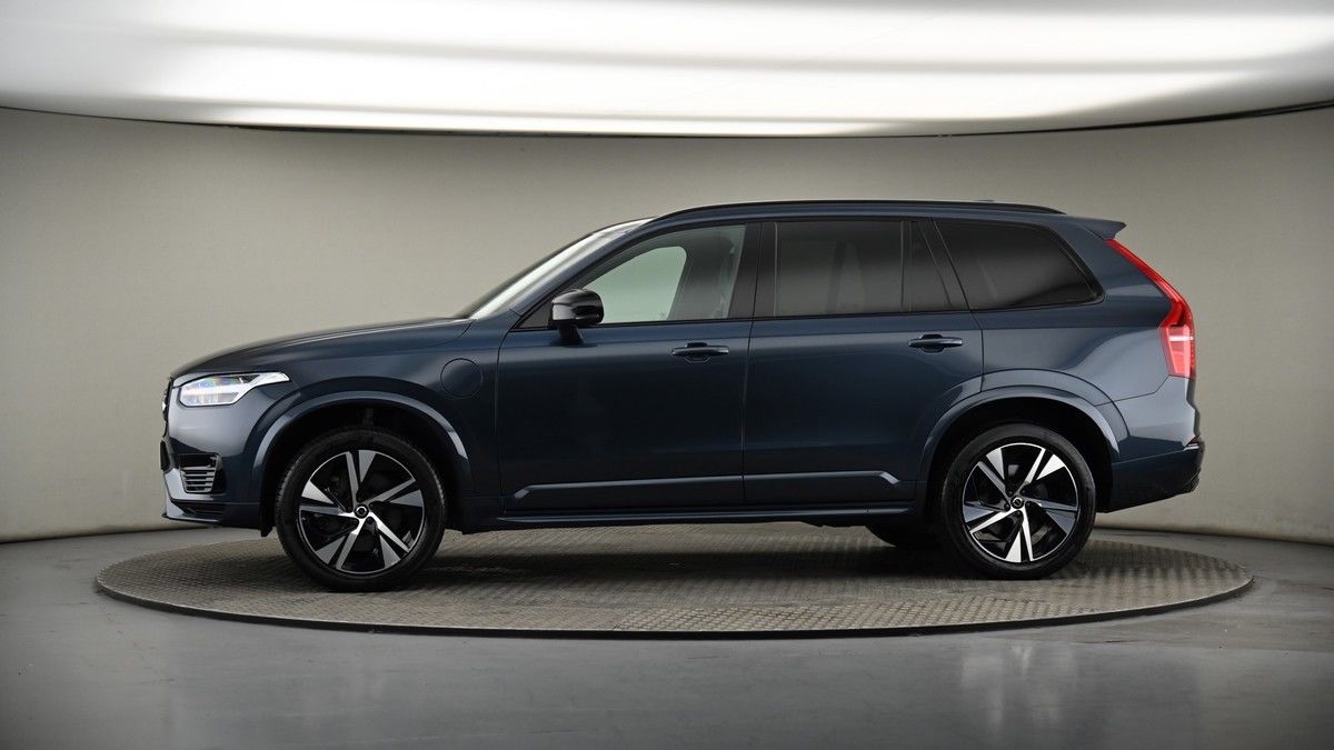 More views of Volvo XC90