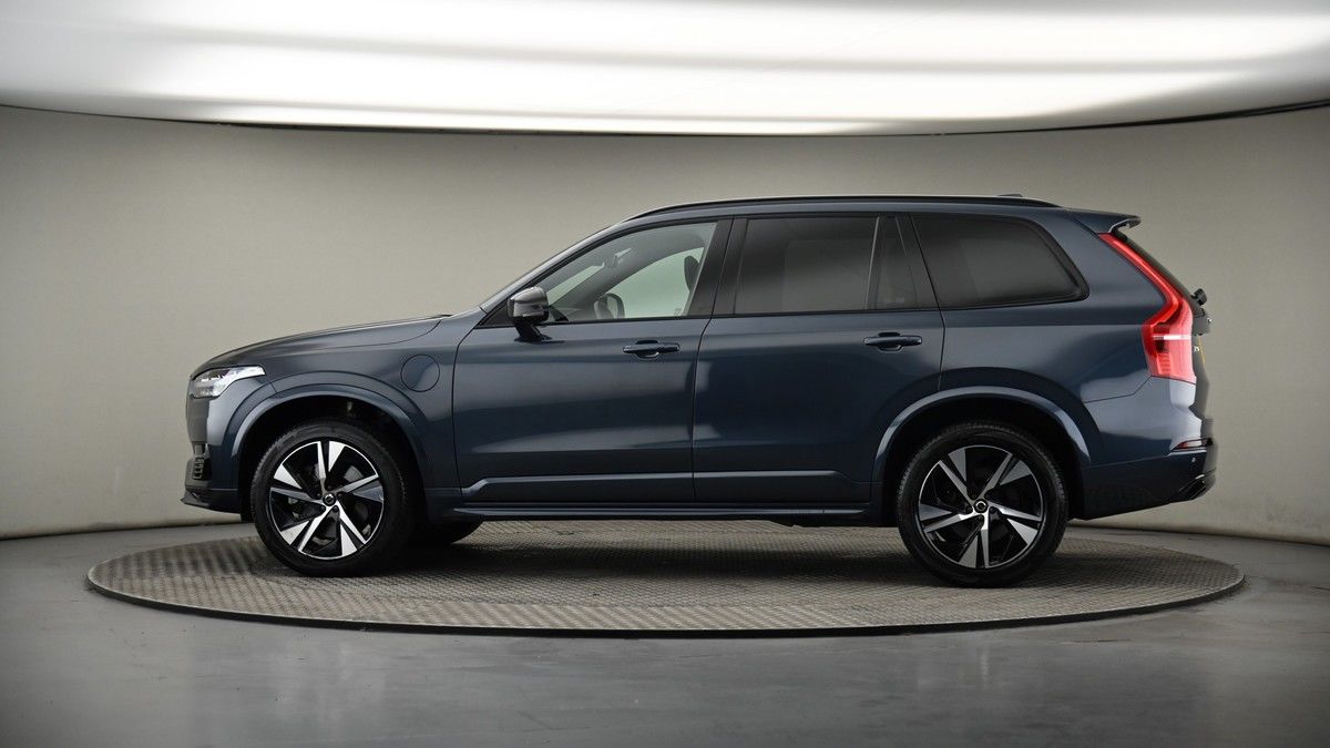 More views of Volvo XC90