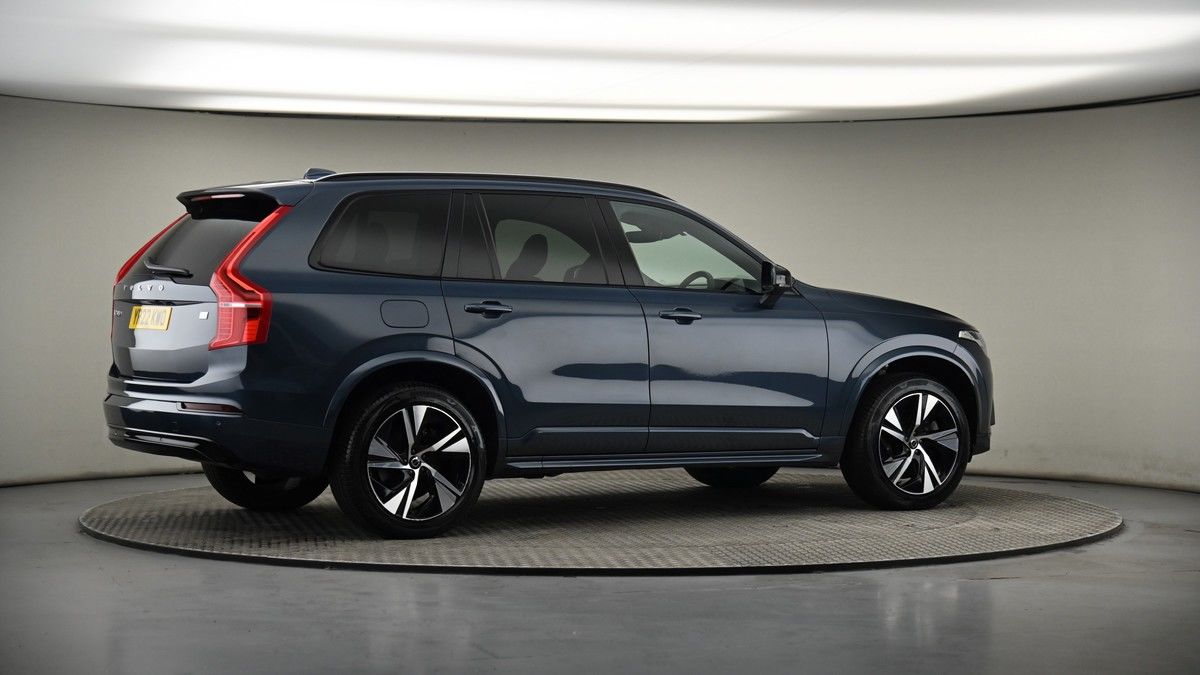 More views of Volvo XC90