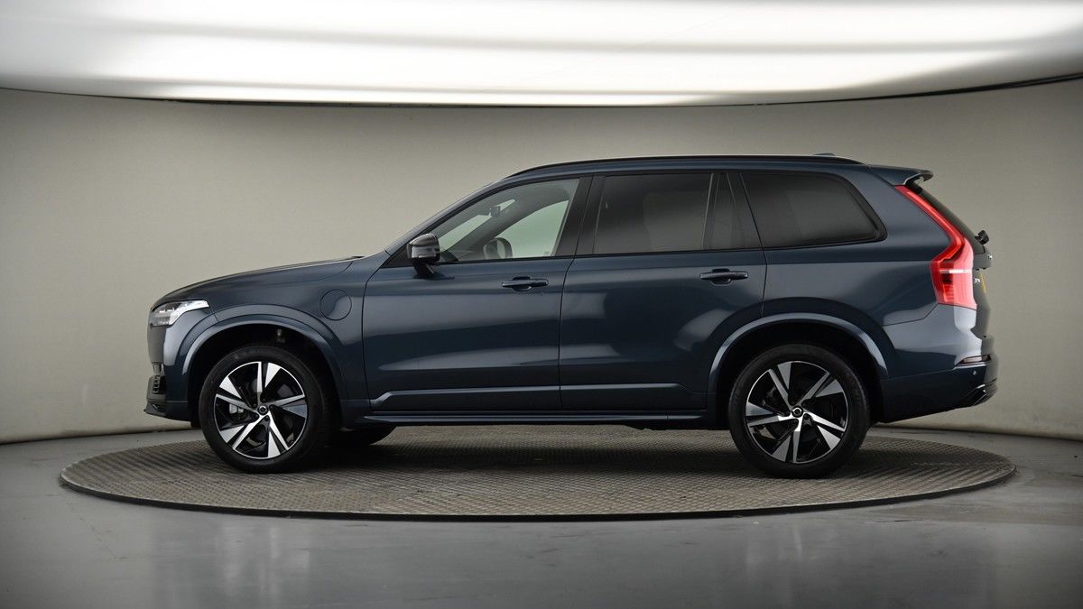More views of Volvo XC90
