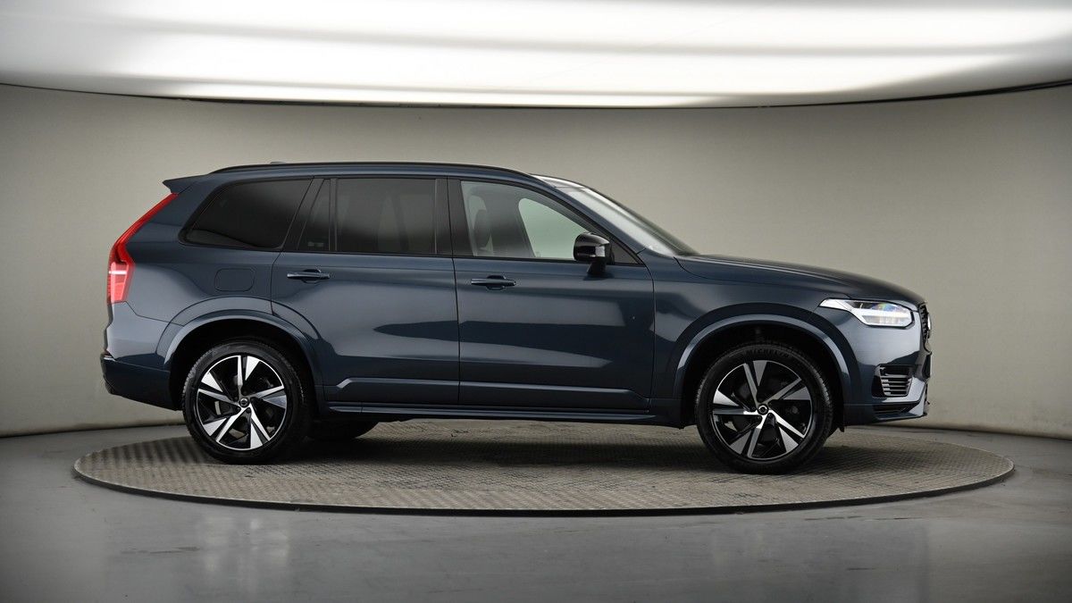 More views of Volvo XC90