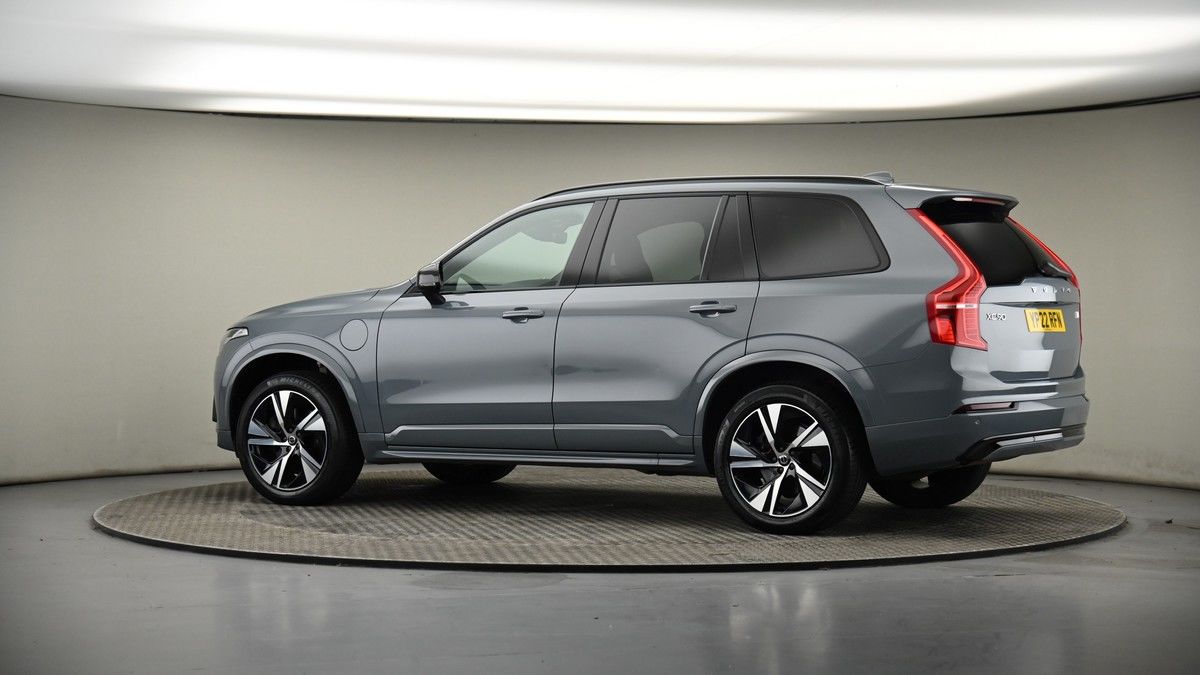 More views of Volvo XC90
