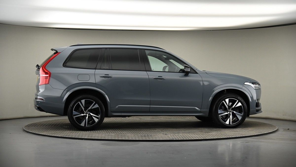More views of Volvo XC90