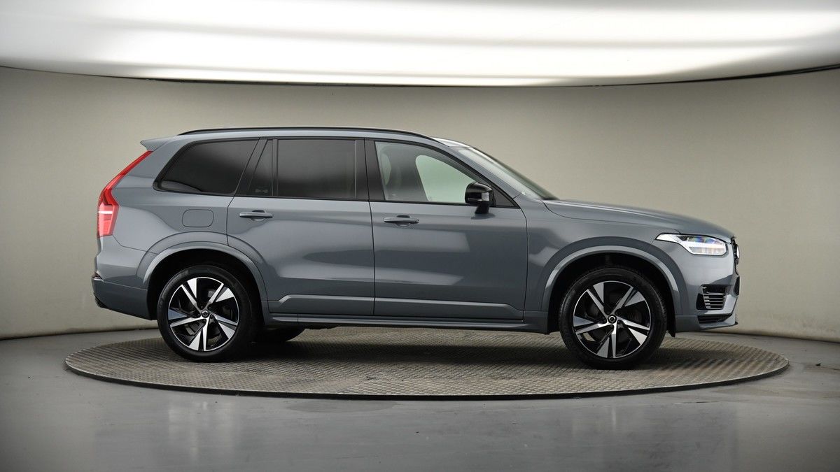 More views of Volvo XC90