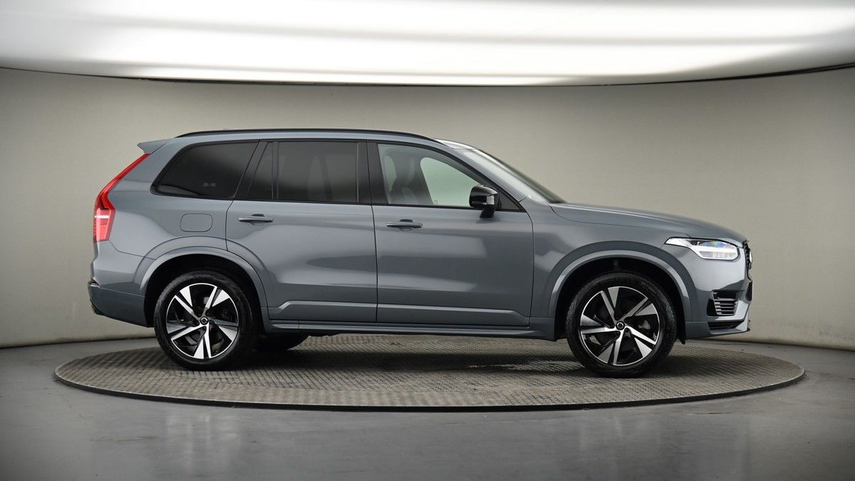 More views of Volvo XC90