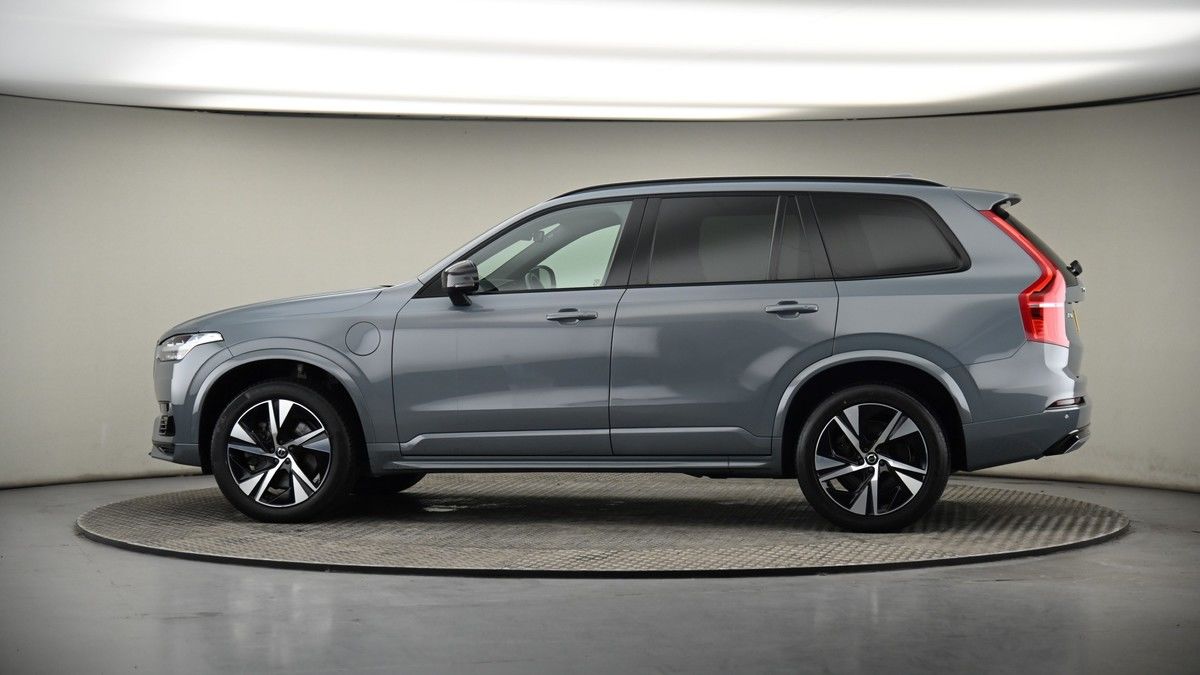 More views of Volvo XC90
