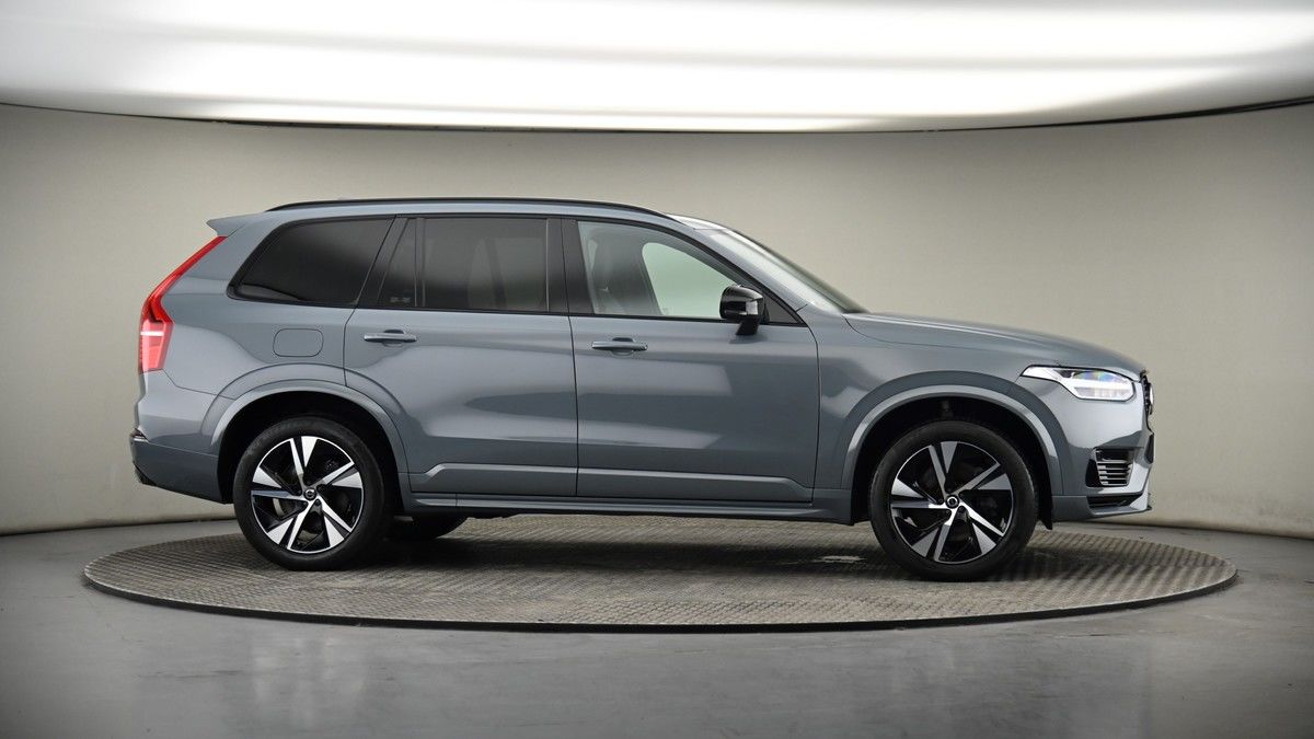 More views of Volvo XC90