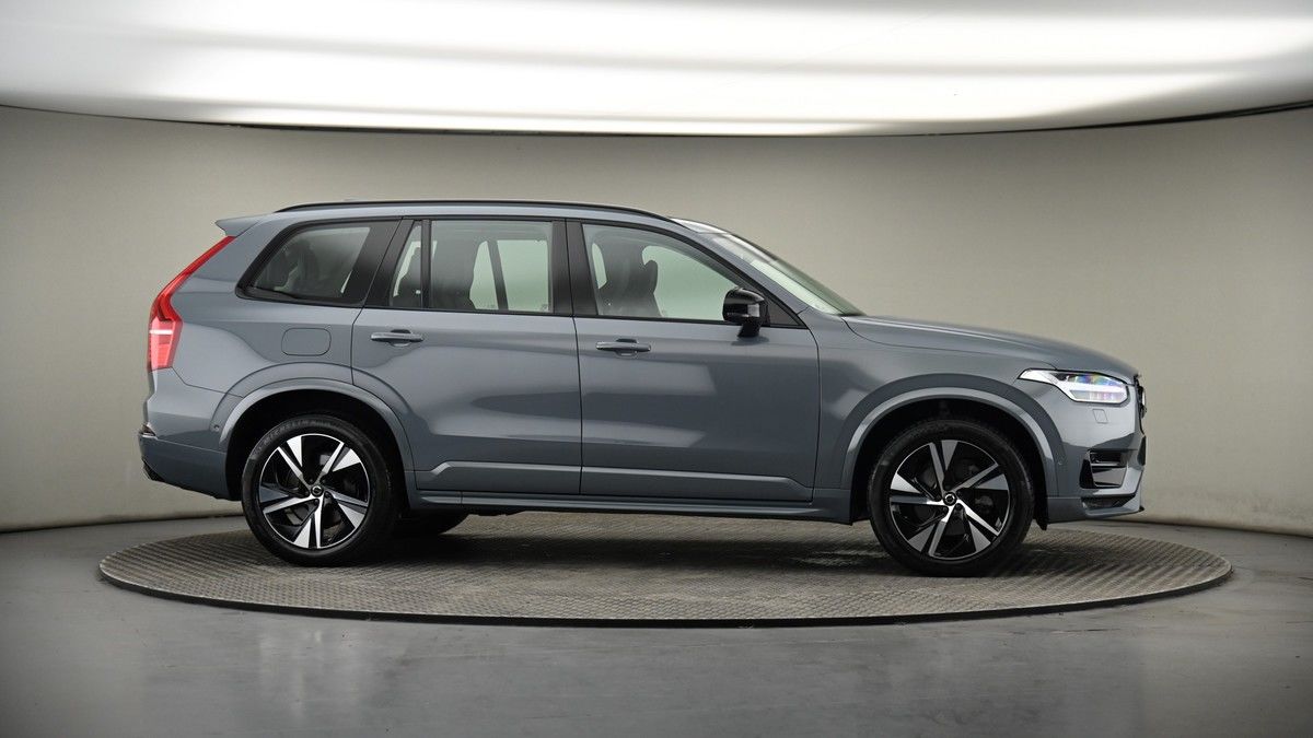More views of Volvo XC90