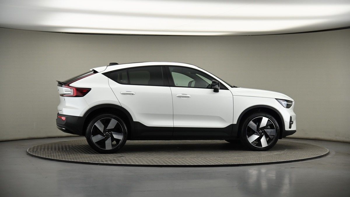 More views of Volvo C40