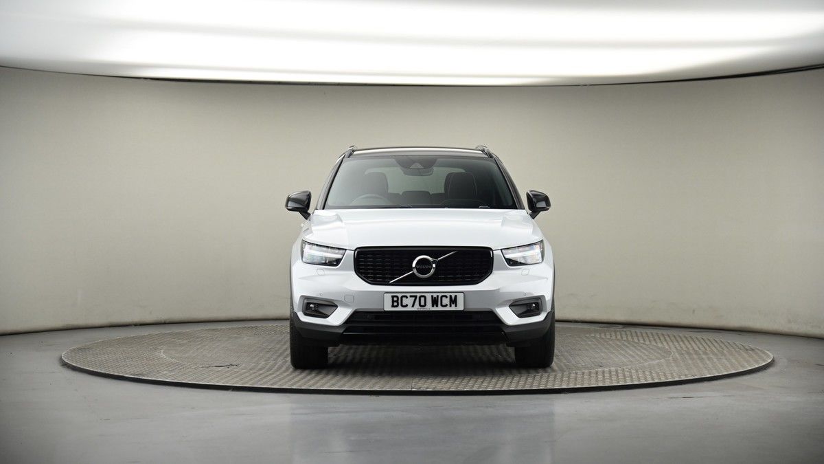 Volvo XC40 Image 17