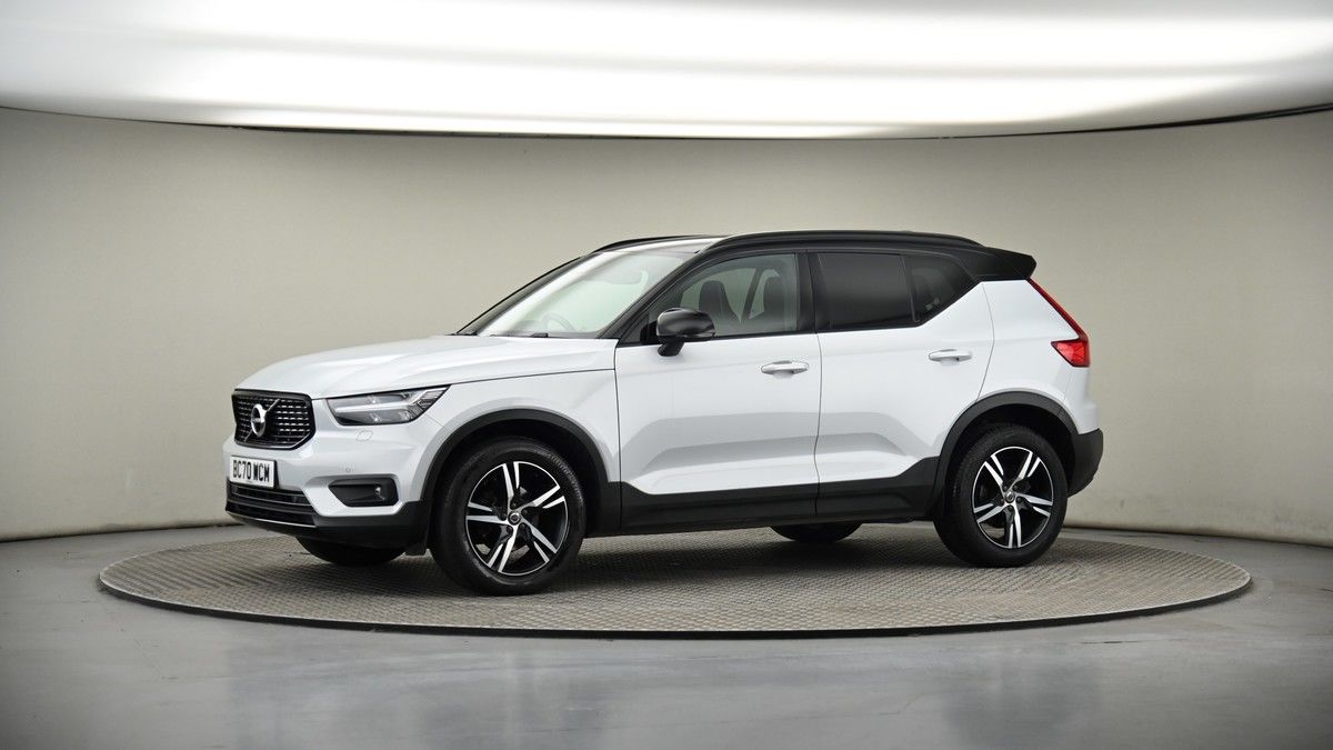 More views of Volvo XC40