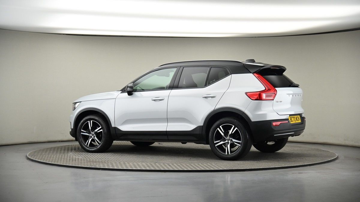 More views of Volvo XC40