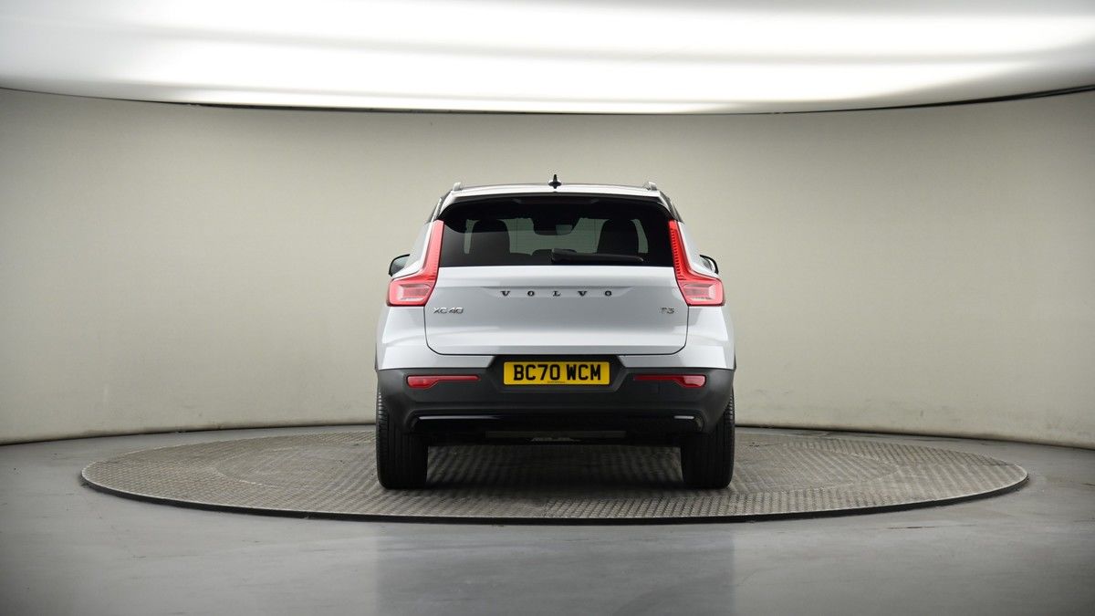 Volvo XC40 Image 16