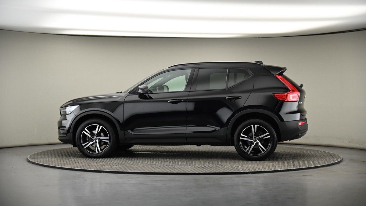 More views of Volvo XC40
