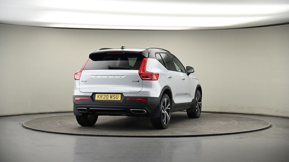 More views of Volvo XC40