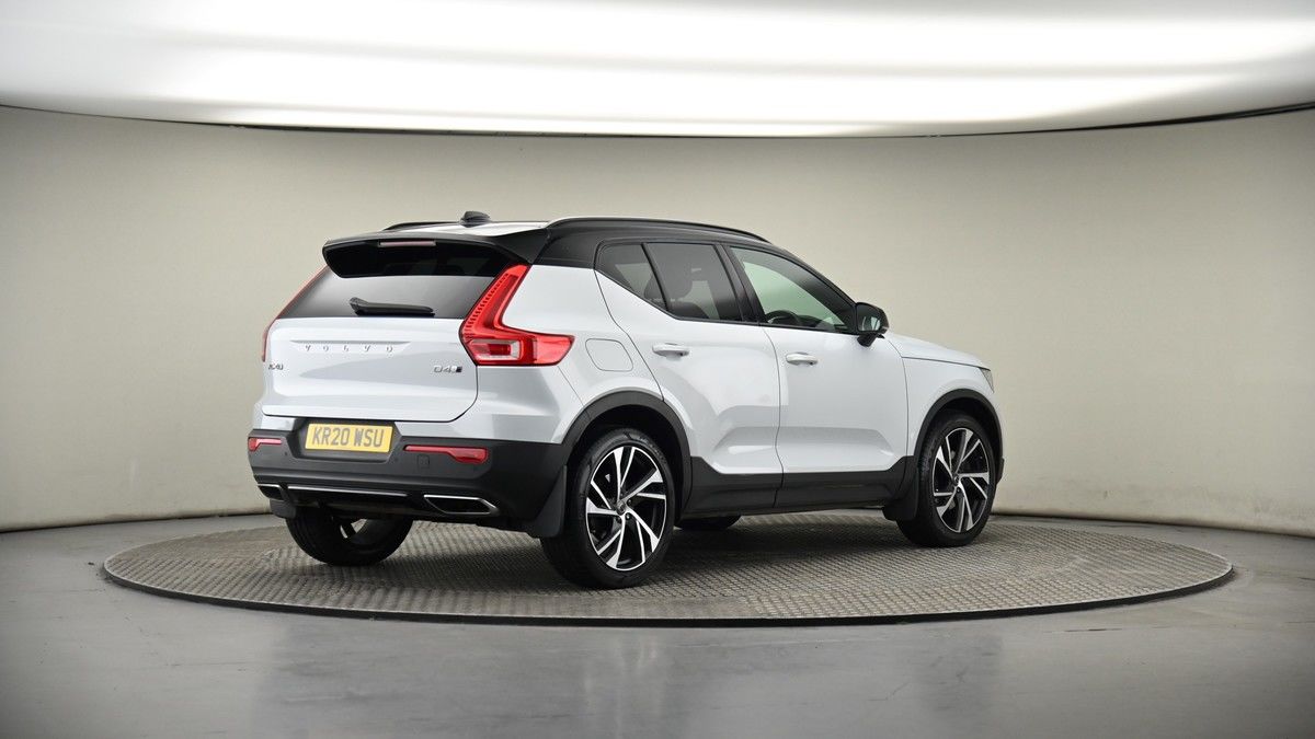 Volvo XC40 Image 6