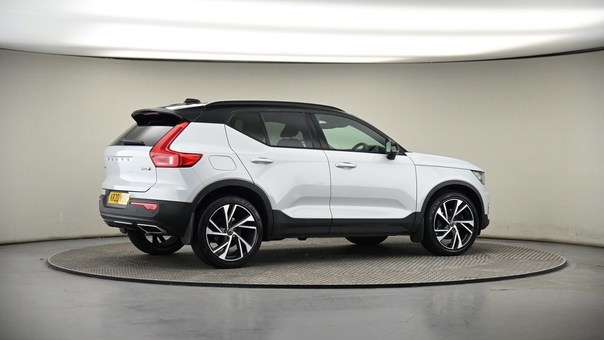 More views of Volvo XC40