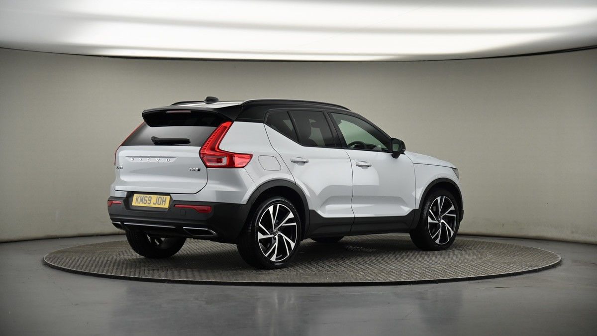 Volvo XC40 Image 7