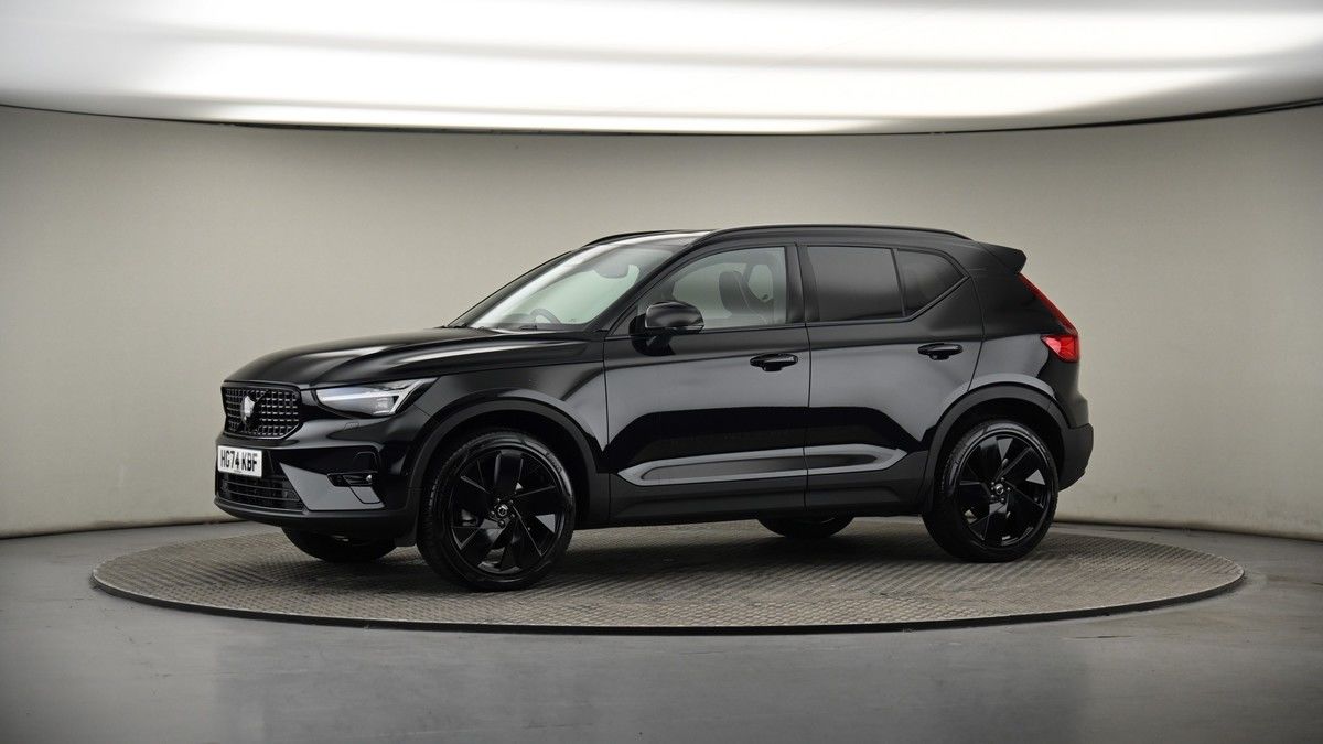 More views of Volvo XC40