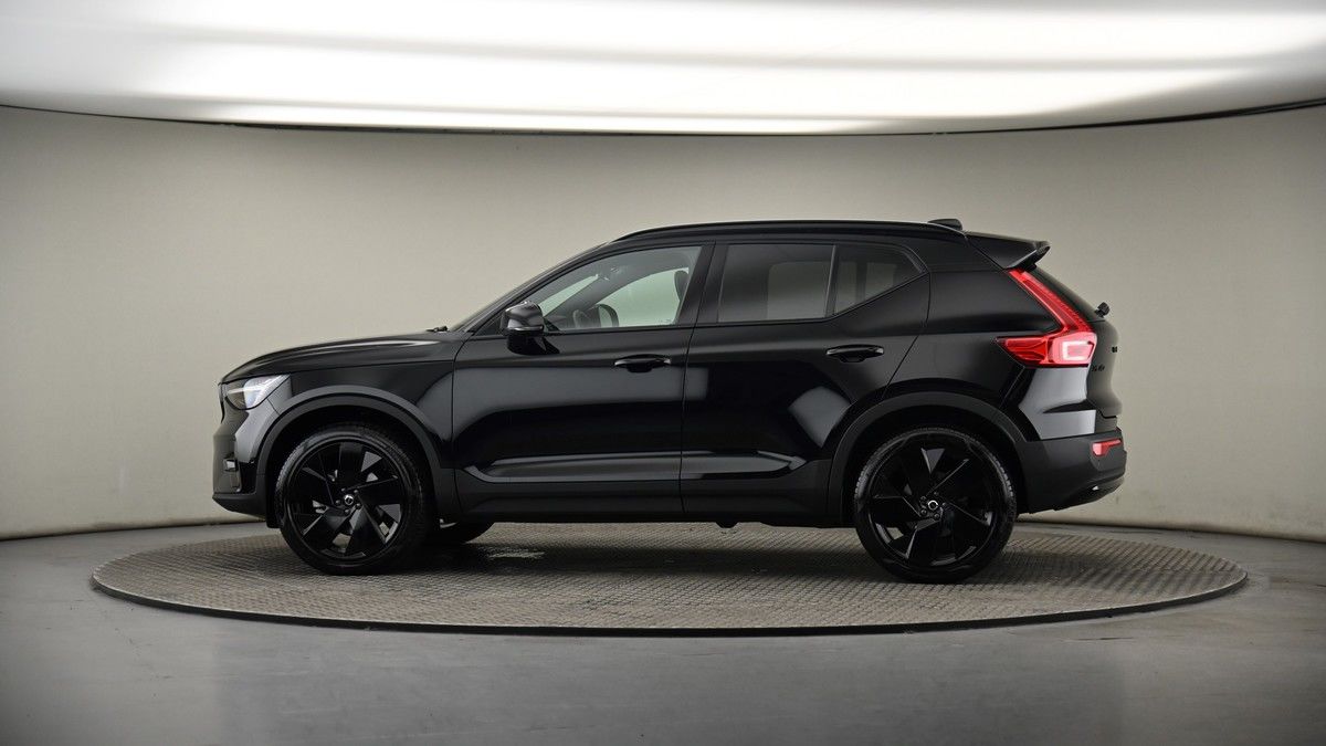 More views of Volvo XC40