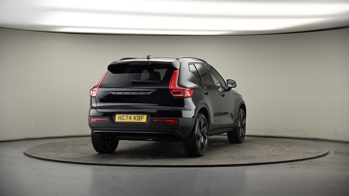 More views of Volvo XC40