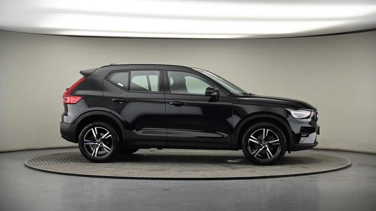 More views of Volvo XC40