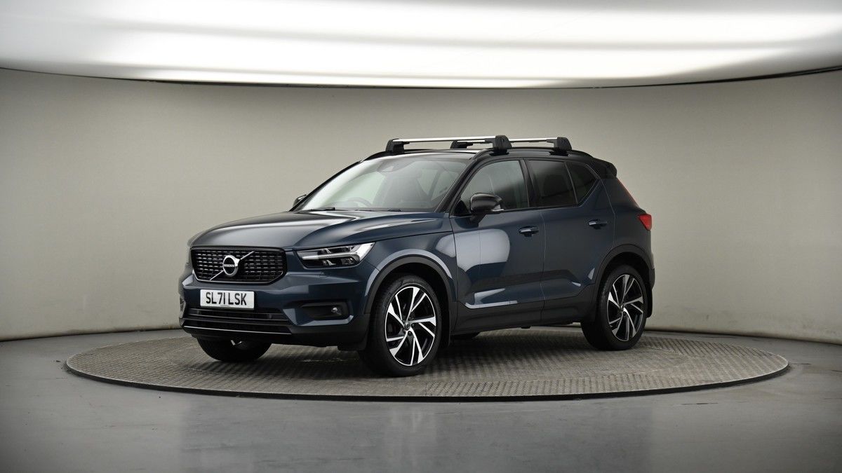 More views of Volvo XC40