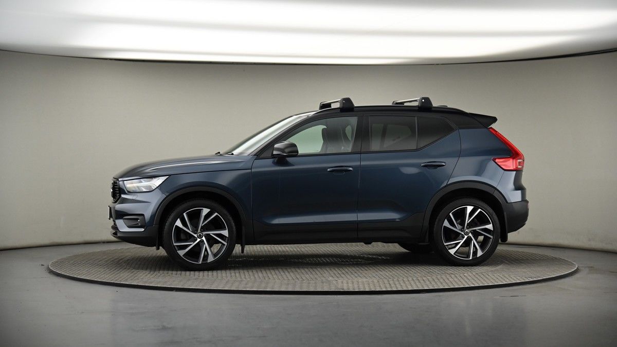 More views of Volvo XC40