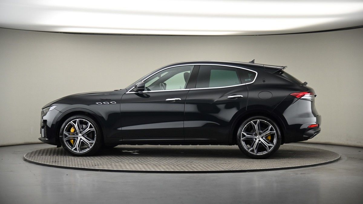 More views of Maserati Levante