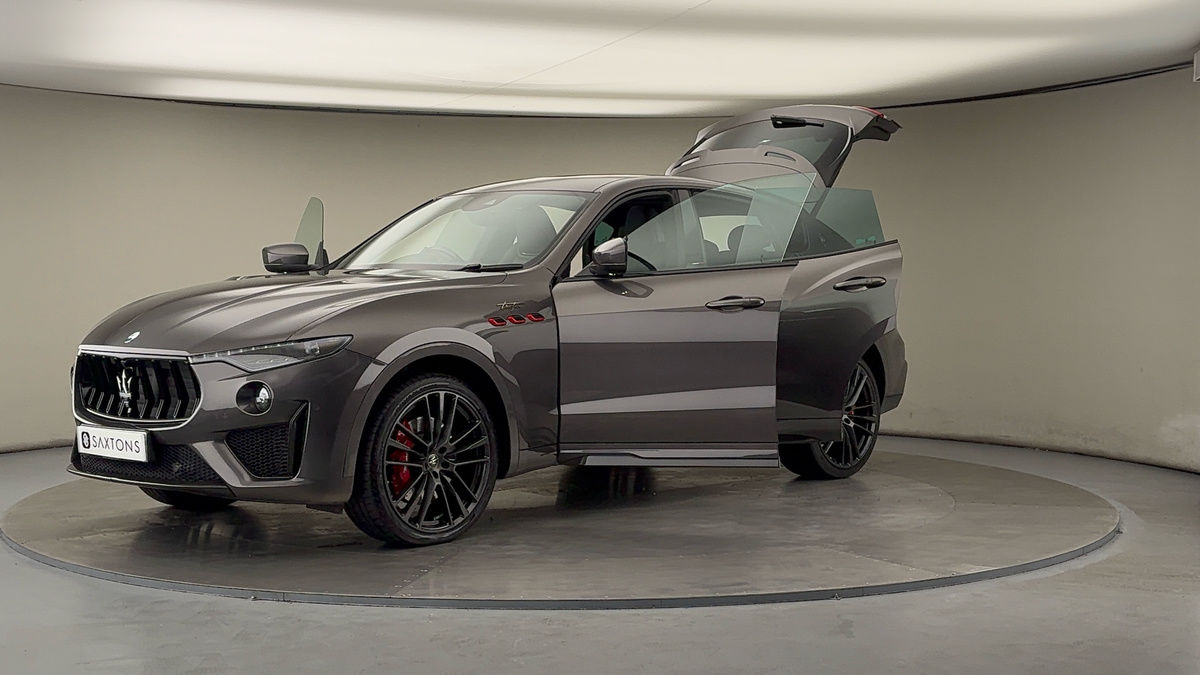 More views of Maserati Levante