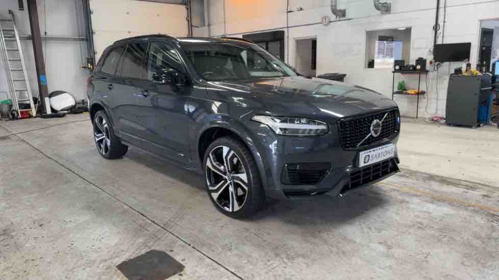 More views of Volvo XC90