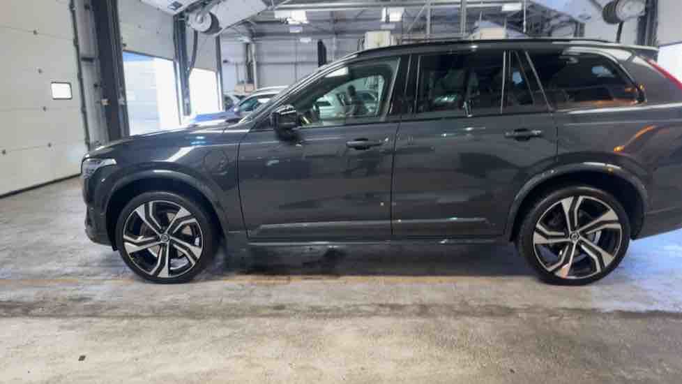 More views of Volvo XC90