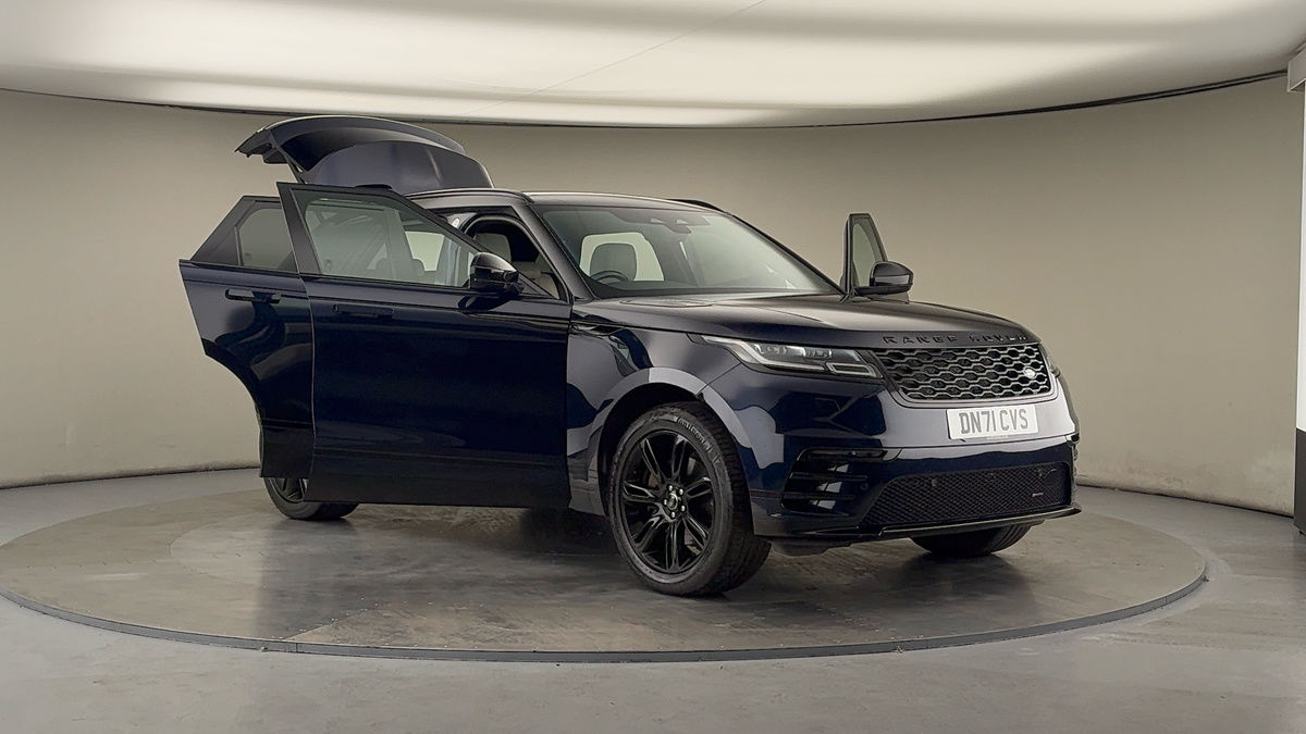 More views of Land Rover Range Rover Velar