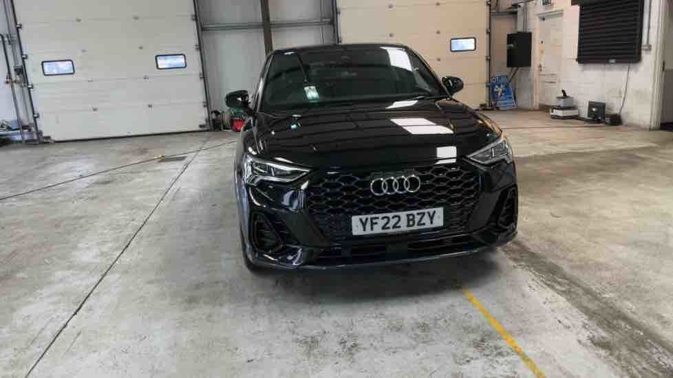 More views of Audi Q3