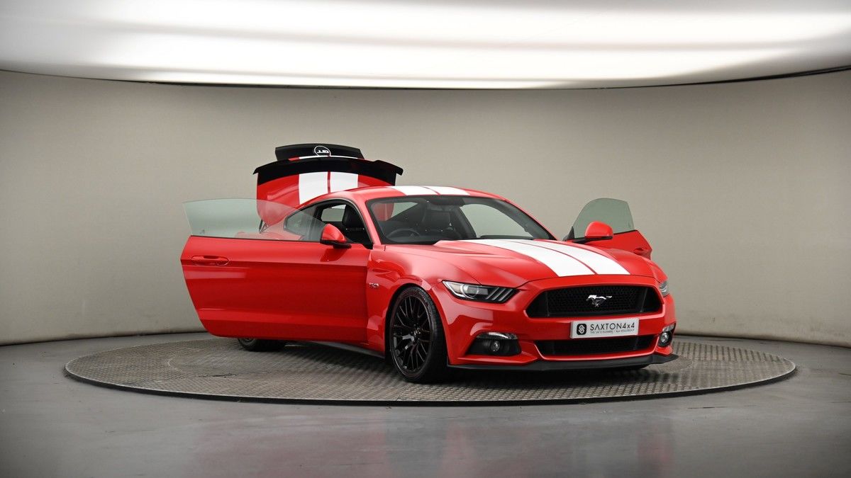 More views of Ford Mustang