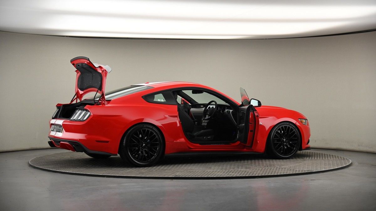 More views of Ford Mustang