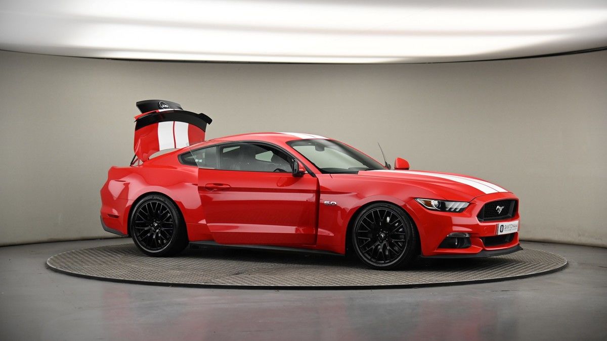 More views of Ford Mustang