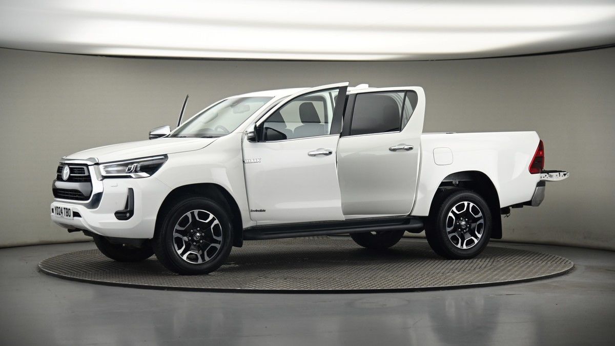 More views of Toyota Hilux