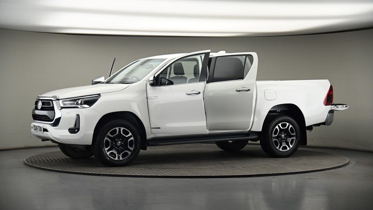 More views of Toyota Hilux